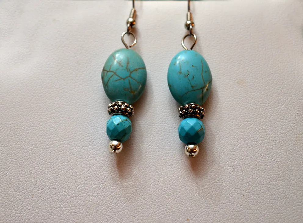 Howlite Necklace and Earrings Set